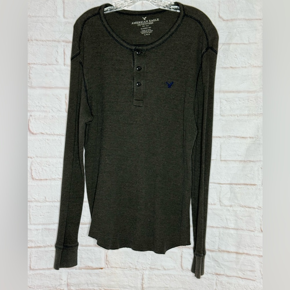 American Eagle Outfitters olive  Henley Shirt